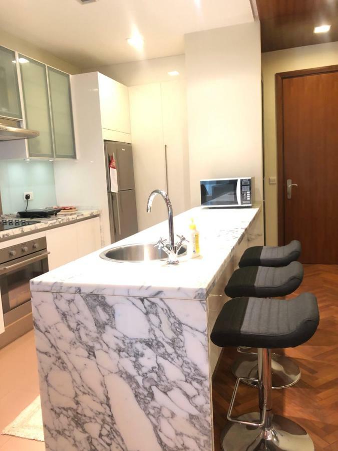 The Suites At Waterside Straits Quay By Plush Bagan Jermal Δωμάτιο φωτογραφία