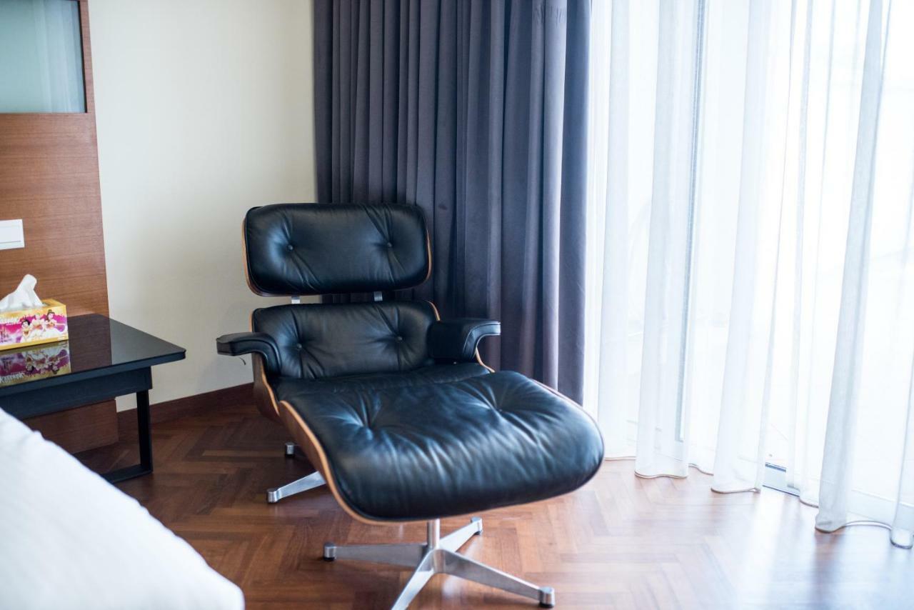 The Suites At Waterside Straits Quay By Plush Bagan Jermal Δωμάτιο φωτογραφία